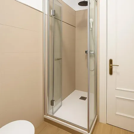 2 Next To The Bay And Cathedral Apartamento *