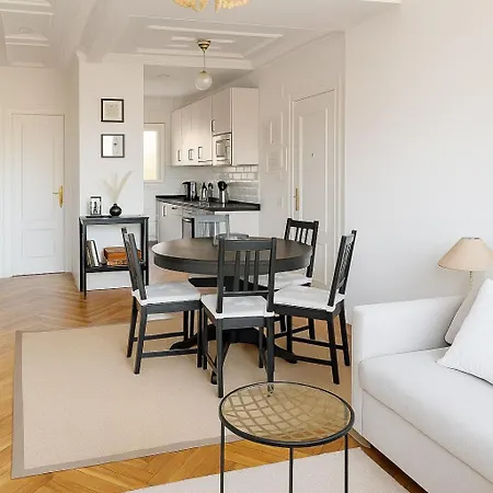 2 Next To The Bay And Cathedral